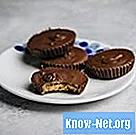 Как се правят шоколадови монети с фъстъчено масло