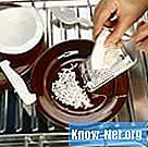 Cara memarut dan mengeringkan pulpa kelapa segar