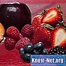 Які види фруктів можна змішувати з кефірним молоком