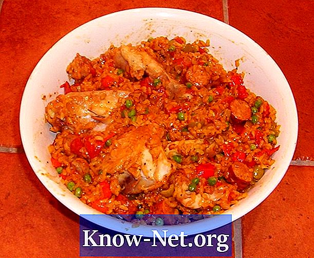 Riisi kanan kanssa: tyypillisesti terve kuubalaisen ruokalajin