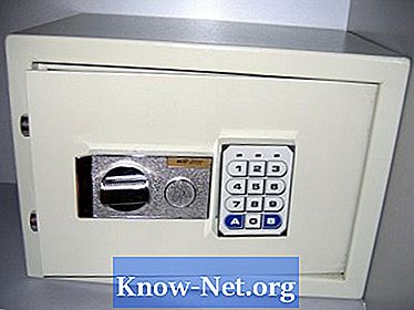 Hvordan åpne en elektronisk safe