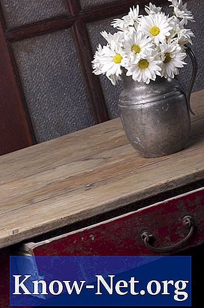 Comment réparer les fissures dans un dessus de table en bois - Des Articles