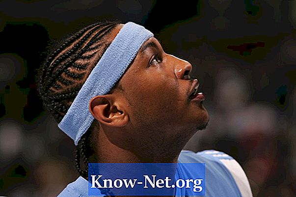 Hogyan lehet megakadályozni, hogy a kosárlabdázás közben a haja a szemébe essen
