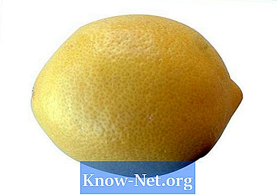 כיצד לחלץ שמן לימון