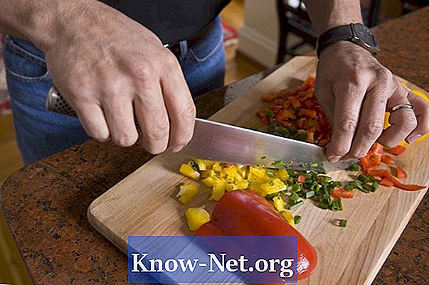Come fare un incredibile spezzatino con peperoni e cipolle