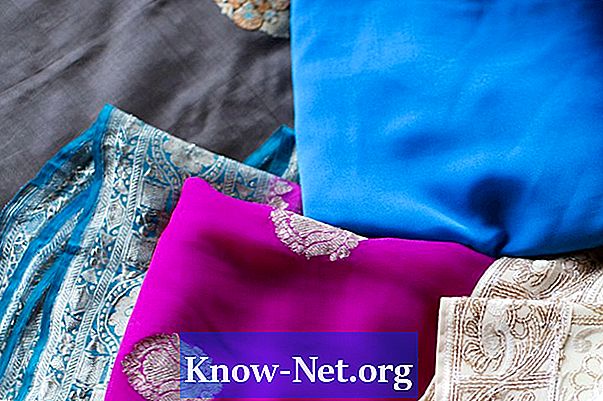 Hur man gör en sari med ett ark