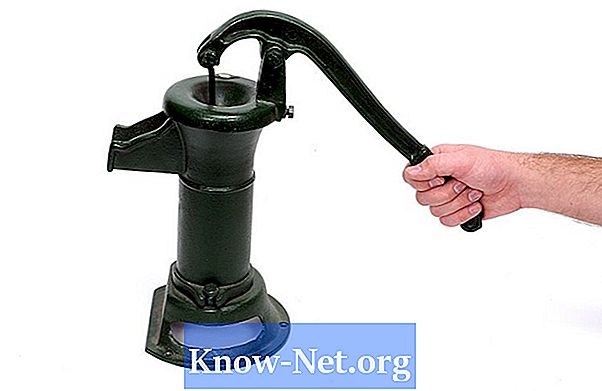 Hvilken type pumpe trenger du å fjerne vann fra en grunne brønn