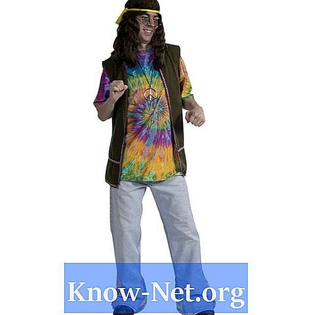 Wie macht man ein Hippie-Outfit zu Hause?