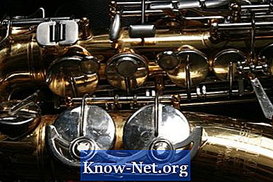 Kako identificirati Selmer Bundy saksofon - Članci