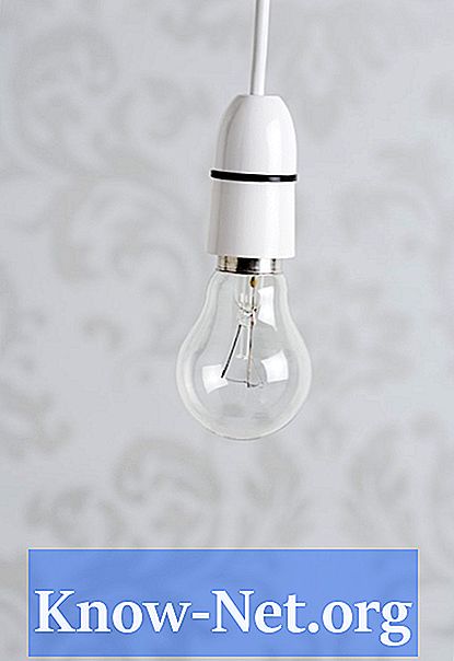 Как повесить лампу с помощью электрического провода