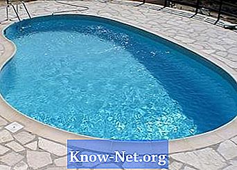 Cum să eliminați petele de fier din piscină