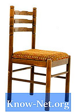 Cum să înlocuiți un scaun din piele într-un scaun din lemn din lemn - Articole