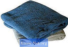 नहाने के तौलिए की खट्टी महक कैसे लें