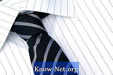 עניבות שמתאימות לחולצות מפוספסות