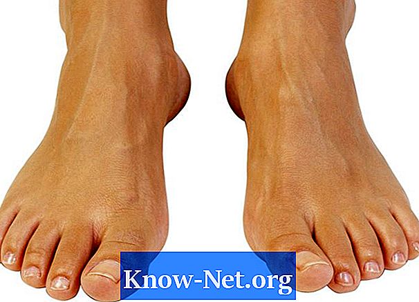 अपने पैर की उंगलियों के बीच विषाक्त पदार्थों का इलाज कैसे करें