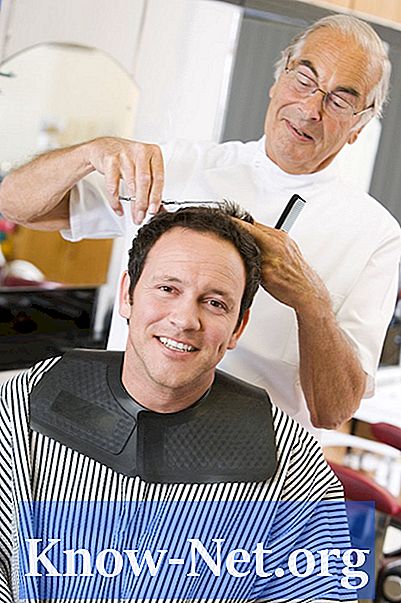 पुरुषों के बाल कटाने