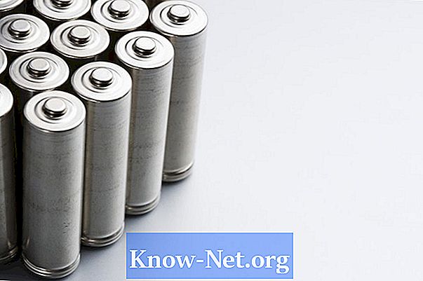 Kaj se zgodi, ko baterije puščajo?