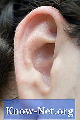 Hva forårsaker regelmessig brun ørevoks?