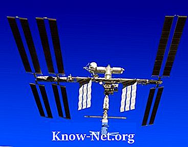 Quelles sont les fonctions d'un satellite de communication?