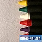 Cum să eliminați creioane din păpuși de vinil