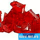 Hoe rode gelatinevlekken te verwijderen
