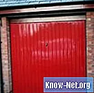 Medienos rūšys, naudojamos garažo vartuose