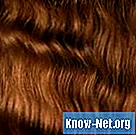 Πώς να αφαιρέσετε τη χέννα από την επιδερμίδα των μαλλιών