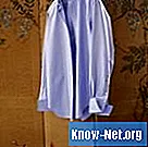 Как да премахнете следите от закачалката от рамото на блуза?