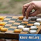 Как да направите шахматна дъска от картон