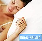Probleme care determină adulții să urineze în pat