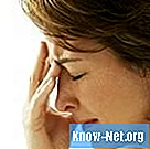 Vilka är de centrala neurologiska tecknen på migrän?